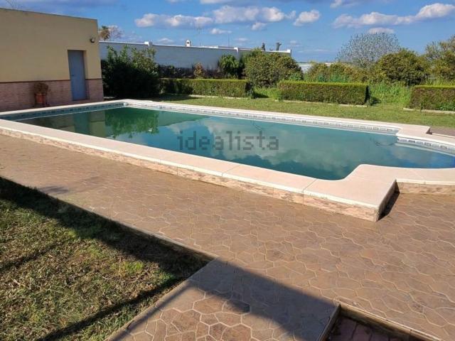 Casa en venta en Carmona, Andalucía