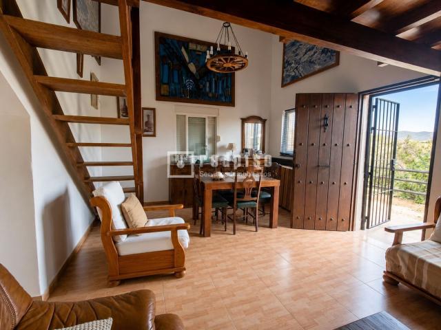 Casa en venta en Antequera, Andalucía
