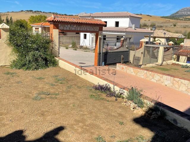 Casa en venta en Antequera, Andalucía