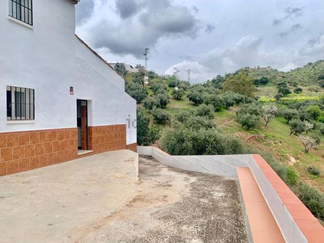 Casa en venta en Antequera, Andalucía