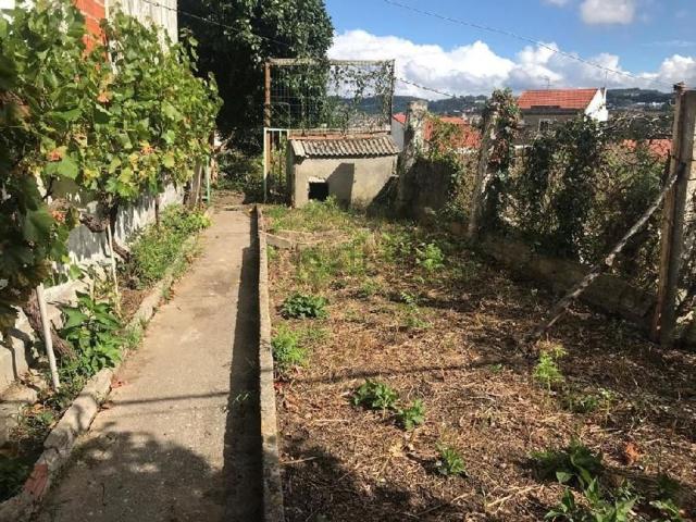 Casa en venta en O Calvario, Vigo