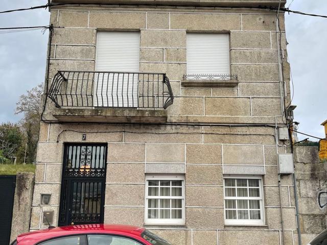 Casa en venta en A Dobrada, Vigo