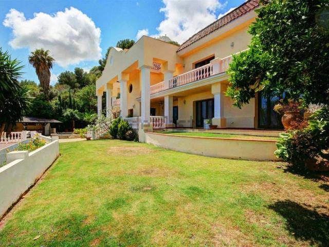 Casa en venta en La Sierrezuela, Costa del Sol Occidental