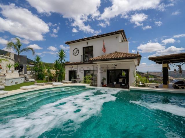 Casa en venta en Sierra de las Nieves, Andalucía