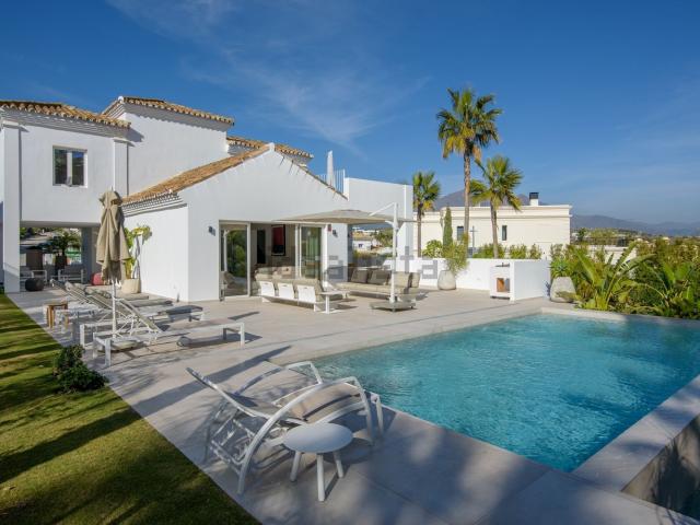 Casa en venta en Casares del Sol, Costa del Sol Occidental