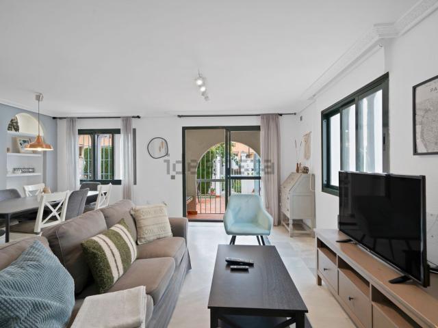 Casa en alquiler en Marina de Casares, Costa del Sol Occidental