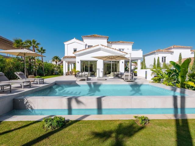 Casa en venta en Casares del Sol, Costa del Sol Occidental