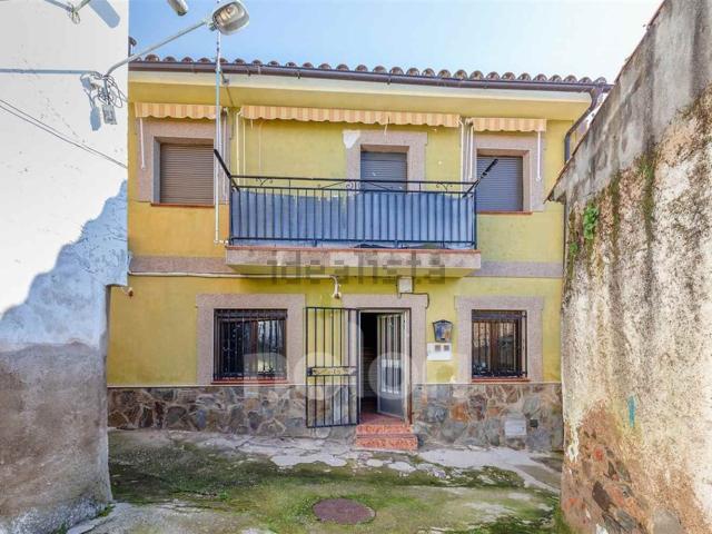 Casa en venta en Casas De Millán, Extremadura