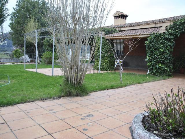 Casa en venta en Casas Del Castañar, Extremadura