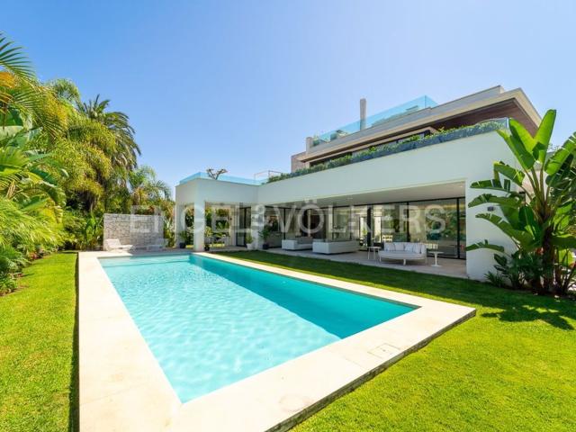 Casa en venta en Atalaya Park, Estepona