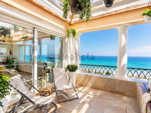 Casa en venta en Casco Antiguo - Santa Cruz - Ayuntamiento, l'Alacantí