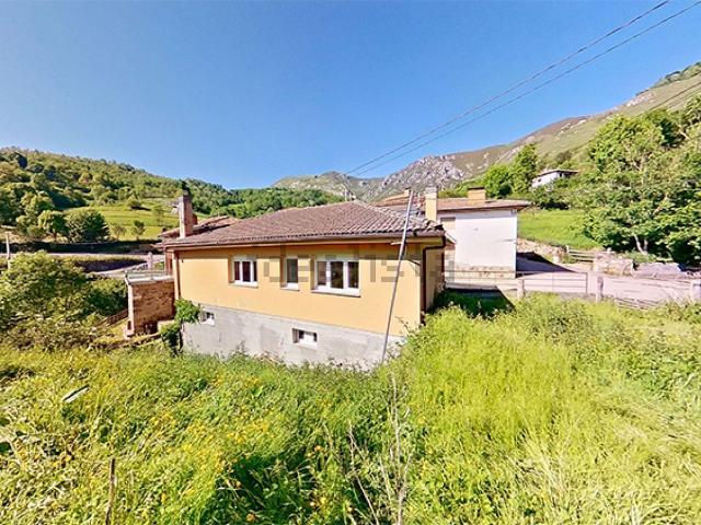 Casa en venta en Caso, Asturias