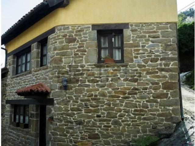 Casa en venta en Caso, Gobezanes