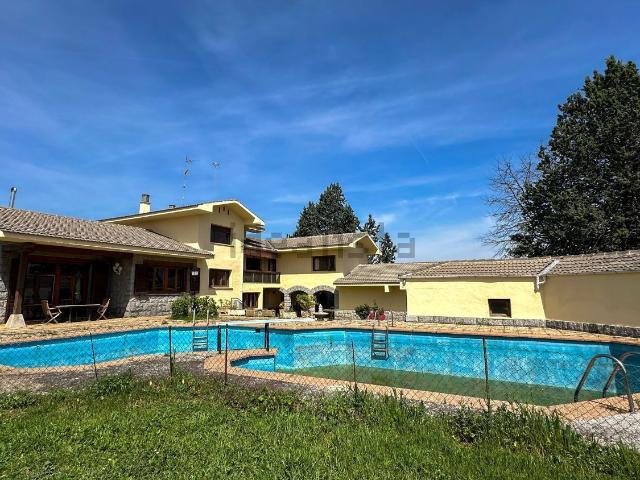 Casa en venta en Castañares De Rioja, La Rioja