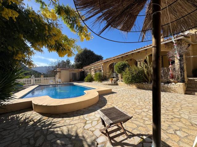 Casa en venta en la Marina Alta, Valencia