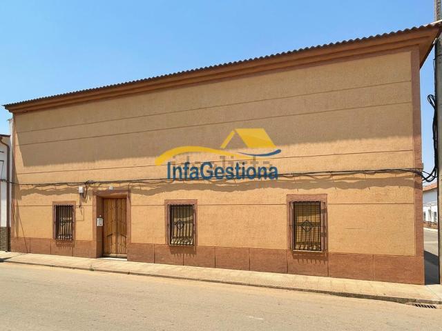 Casa en venta en Castellar De Santiago, Castilla-La Mancha