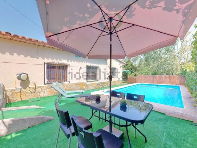 Casa en venta en Castellbisbal, Barcelona