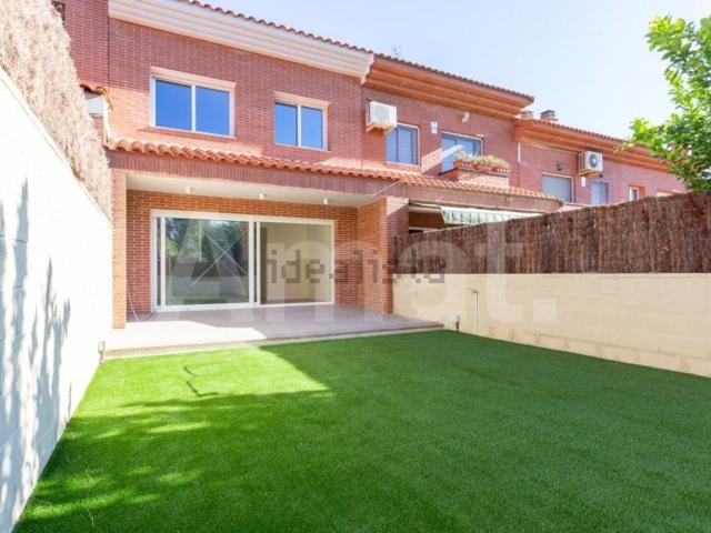Casa en venta en Santa Teresita, Vallès Occidental