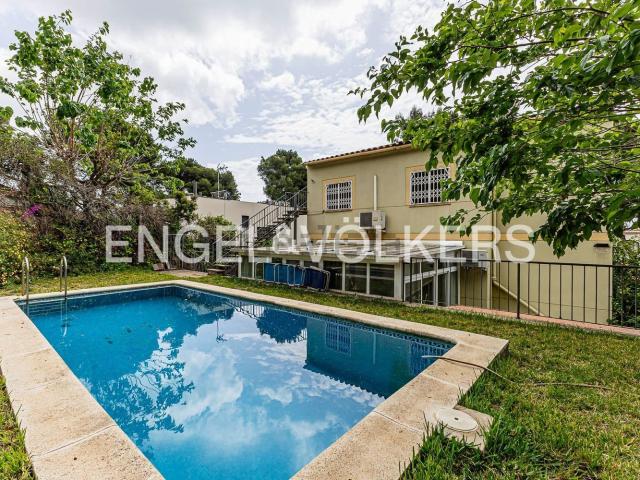 Casa en venta en Baixador, Baix Llobregat