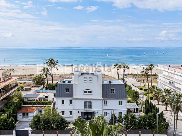 Casa en venta en Baixador, Baix Llobregat