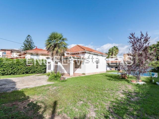 Casa en venta en les Botigues, Baix Llobregat