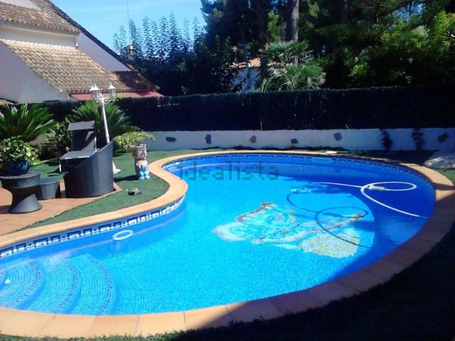 Casa en alquiler en Castelldefels, Montmar
