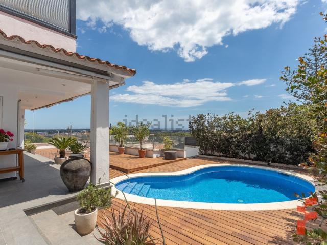 Casa en alquiler en Castelldefels, Montmar