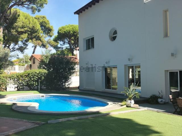 Casa en alquiler en la Pineda, Castelldefels