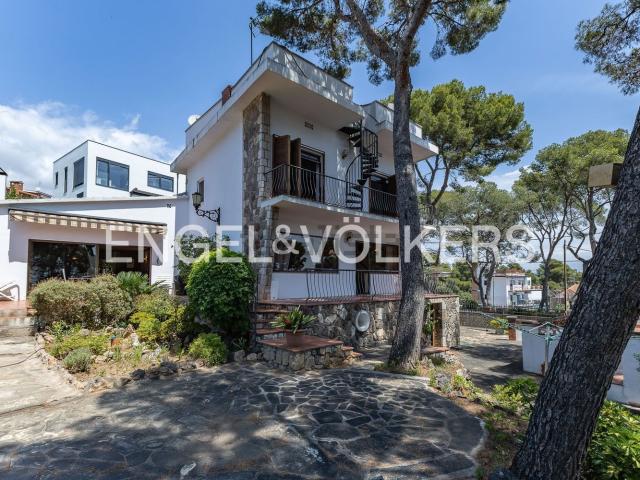 Casa en venta en Montmar, Baix Llobregat