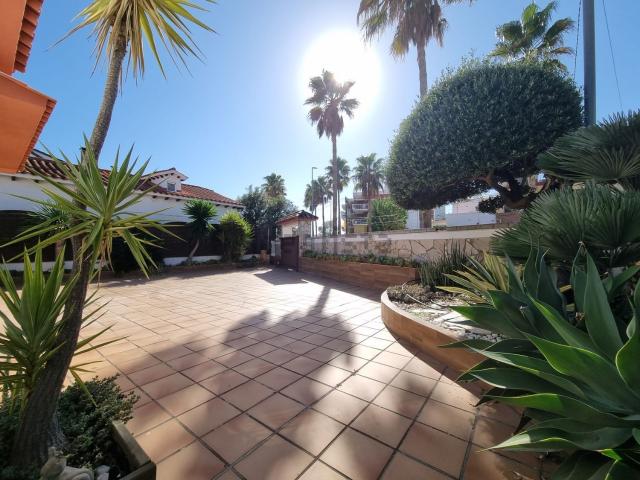 Casa en venta en Baixador, Baix Llobregat