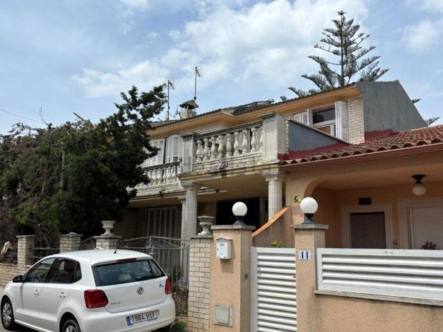Casa en venta en Castellet I La Gornal, el Poble Vell