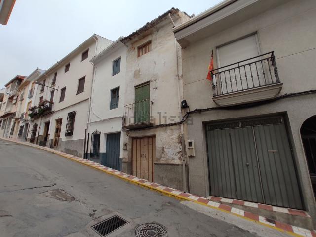 Casa en venta en Castillo De Locubín