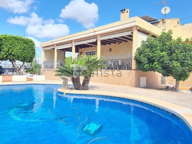 Casa en venta en Catral, Alicante