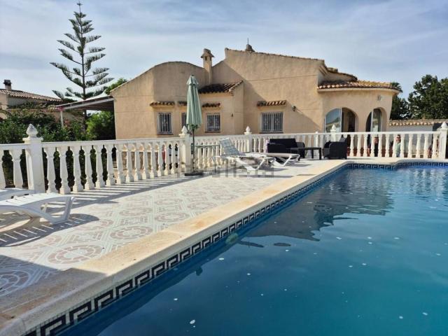 Casa en venta en el Baix Segura / La Vega Baja, Valencia