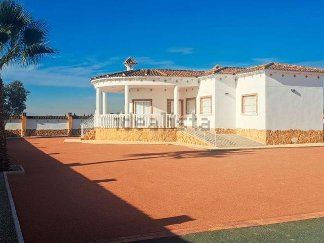 Casa en venta en Catral, Valencia