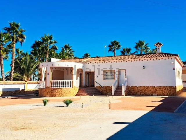 Casa en alquiler en Catral, Valencia