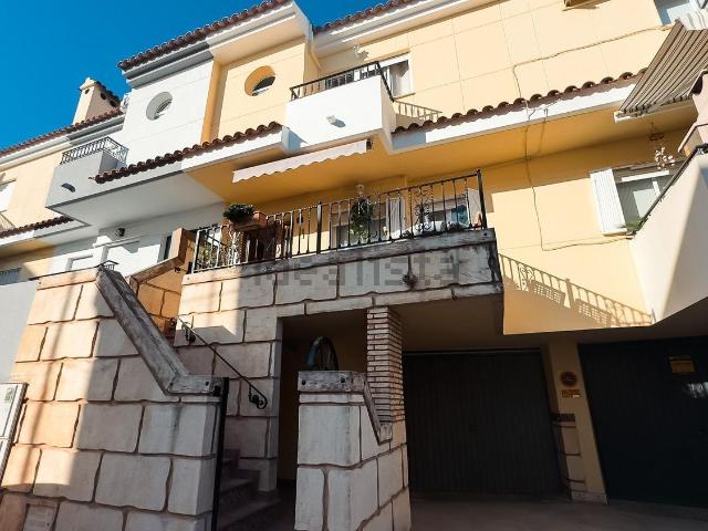 Casa en venta en Catral, Alicante