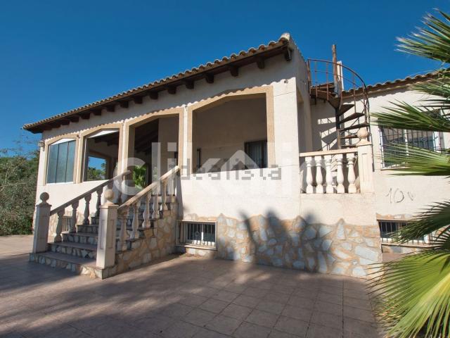 Casa en venta en Catral, Valencia
