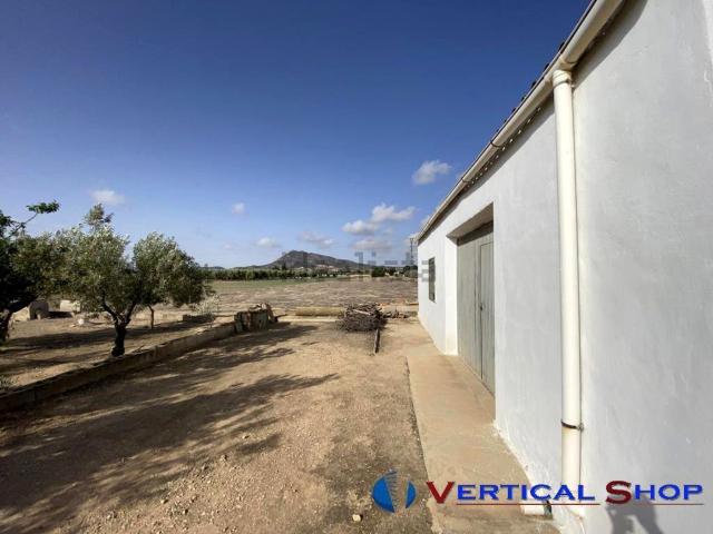 Casa en venta en Caudete
