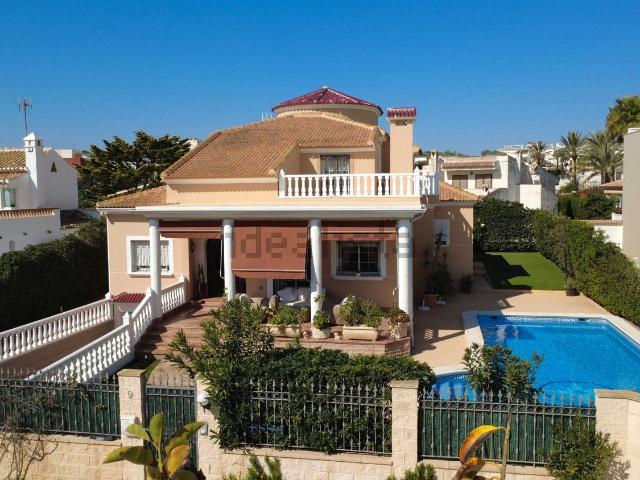Casa en venta en Cabo Cervera-Playa la Mata, el Baix Segura / La Vega Baja