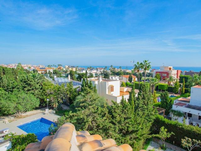 Casa en venta en Cabo Cervera-Playa la Mata, el Baix Segura / La Vega Baja