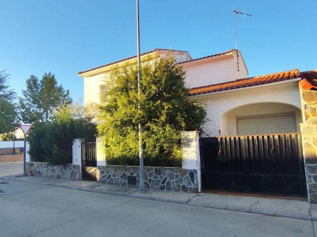 Casa en venta en Cedillo Del Condado, La Panadera