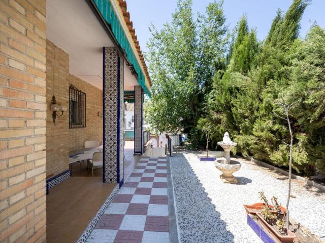 Casa en venta en Cenes De La Vega, Granada