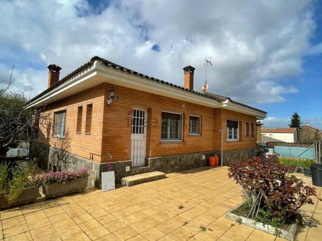 Casa en venta en Centelles, Barcelona