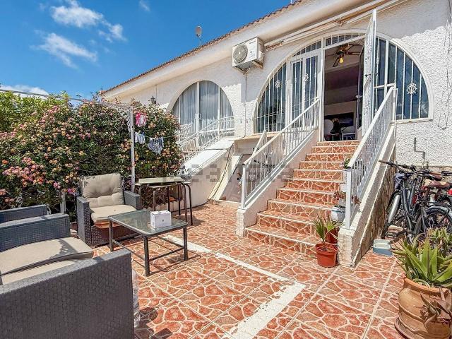 Casa en venta en Urbanización Doña Pepa, el Baix Segura / La Vega Baja