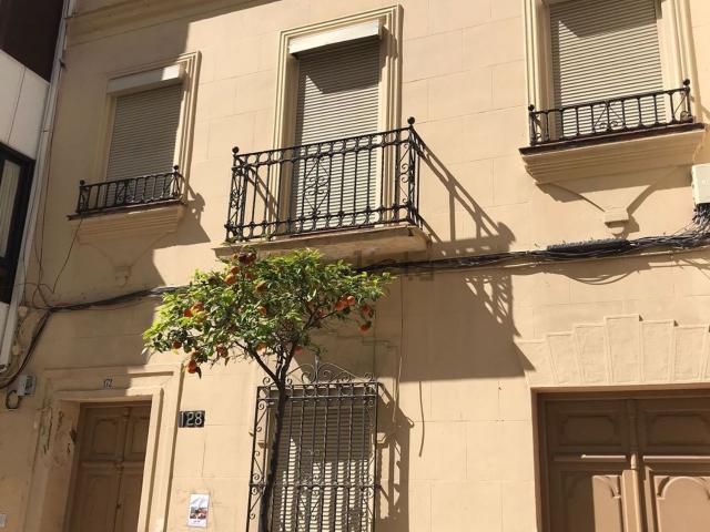 Casa en venta en Barriada Islas Canarias, Estepona