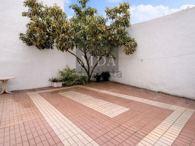 Casa en venta en Barriada Islas Canarias, Costa del Sol Occidental