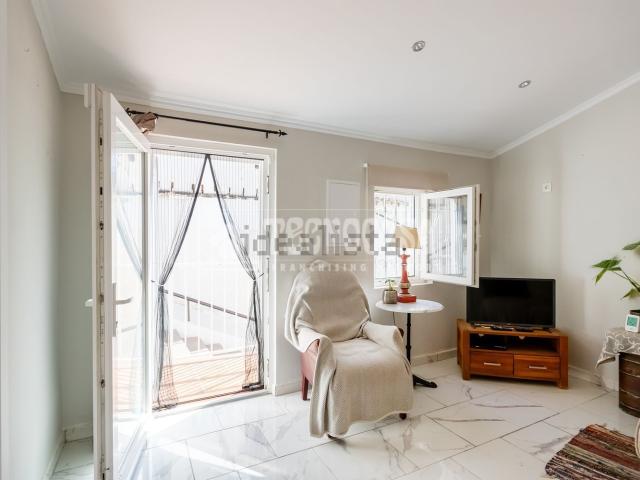 Casa en venta en La Gloria, La Axarquía