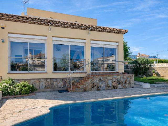 Casa en venta en Miami Platja, Baix Camp