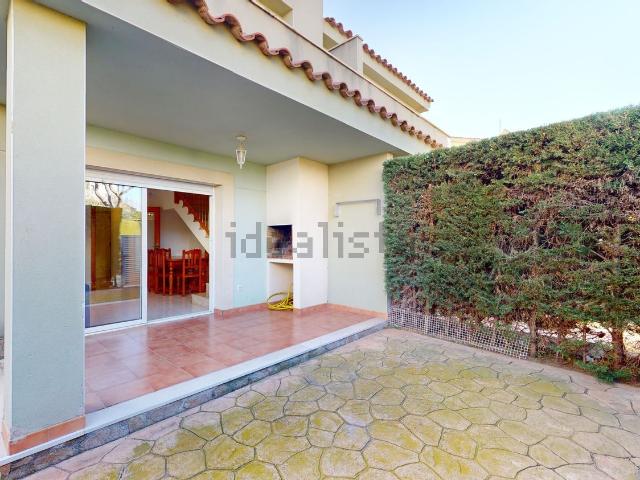 Casa en alquiler en Mont-roig Del Camp